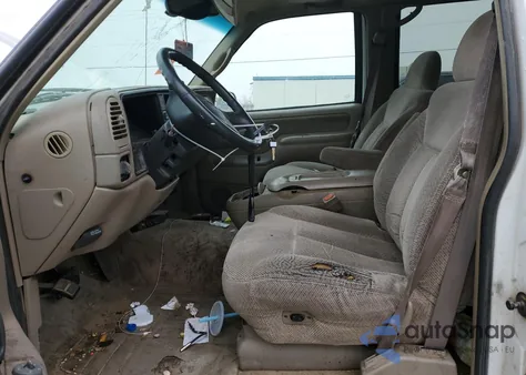 1998 Chevrolet Gmt-400 C3500 z USA, uszkodzony, nr VIN 1GCGC33R6WF062753